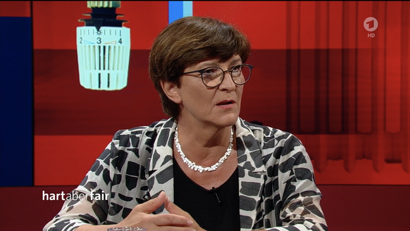 Die SPD-Vorsitzende Saskia Esken verteidigt die Gasumlage.
