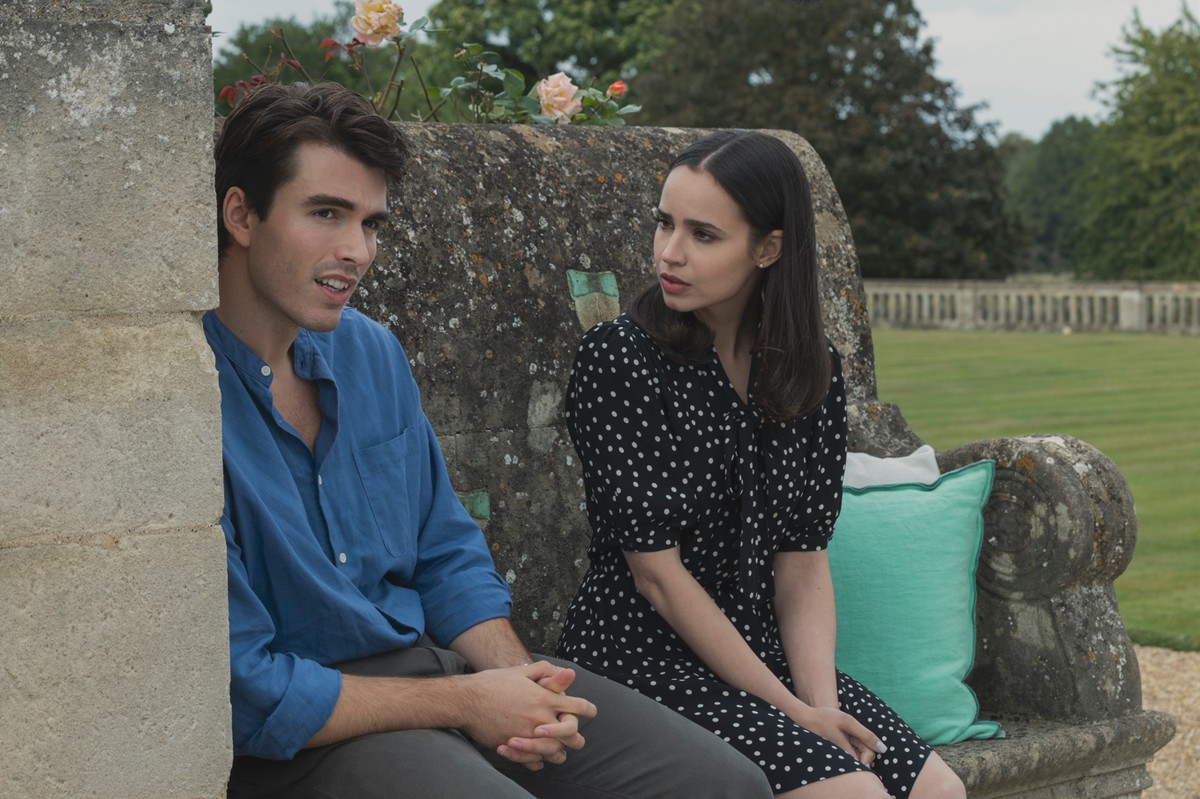 Corey Mylchreest und Sofia Carson sind die Stars im Film "My Oxford Year".