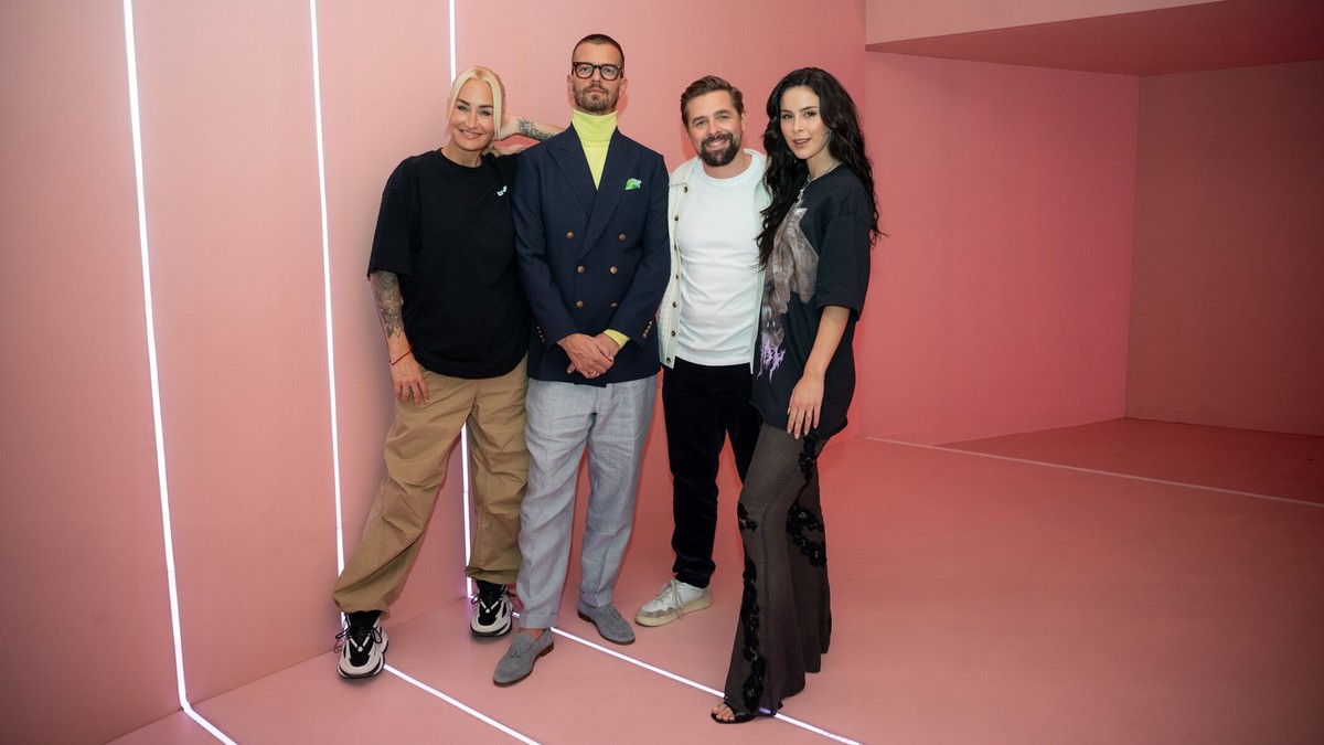 Titel: Wer stiehlt mir die Show?;
Staffel: 7;
Person: Sarah Connor; Joko Winterscheidt; Klaas Heufer-Umlauf; Lena Meyer-Landrut;
Copyright: Seven.One/ Florida TV/ Julian Mathieu;
Fotograf: Julian Math ...