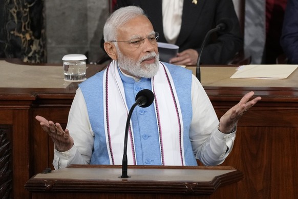 22.06.2023, USA, Washington: Narenda Modi, Premierminister von Indien, spricht während einer gemeinsamen Sitzung des Kongresses im Kapitol. Foto: Manuel Balce Ceneta/AP/dpa +++ dpa-Bildfunk +++
