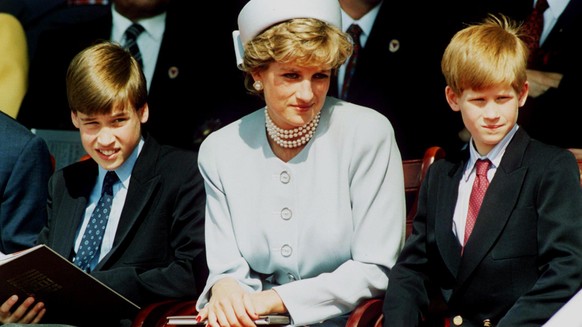 LONDON - MAY 7: (FILE PHOTO) Princess Diana, Princess of Wales with her sons Prince William and Prince Harry attend the Heads of State VE Remembrance Service in Hyde Park on May 7, 1995 in London, Eng ...