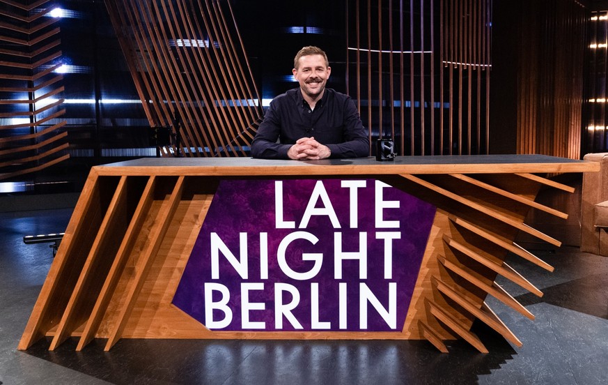 Titel: Later Night Berlin;
Person: Klaas Heufer-Umlauf;
Copyright: ProSieben/Florida TV/Waya Yeung;
Fotograf: Weiya Yeung;
Dateiname: 2313265.jpg;
Rechtehinweis: Dieses Bild darf bis eine Woche nach A ...