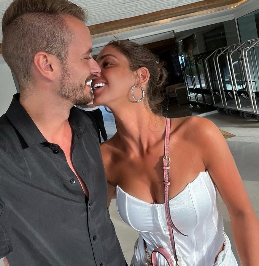 Youtuber Julian Claßen und seine Partnerin Tanja stehen mittlerweile ganz offen zu ihrer Beziehung.