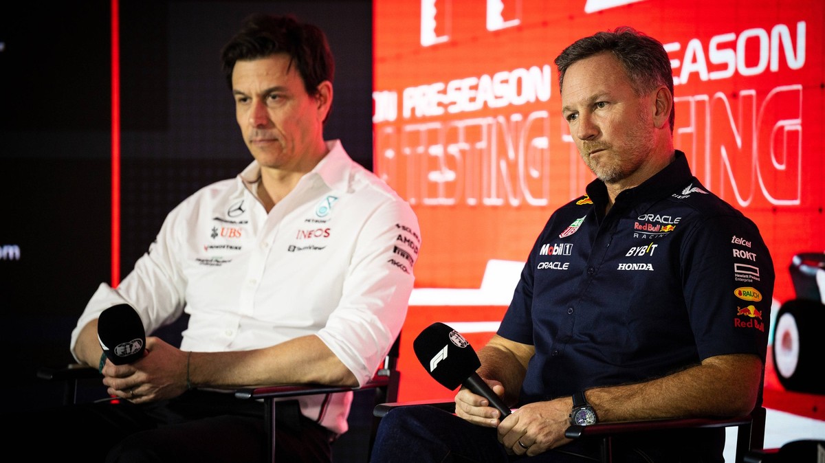 Toto Wolff Mercedes-AMG PETRONAS Formula One Team, Teamchef, Christian Horner, Oracle Red Bull Racing, Teamchef von links BHR, Formel 1 Test, Bahrain International, Bahrain 23.02.23 BHR, Formel 1 Test ...
