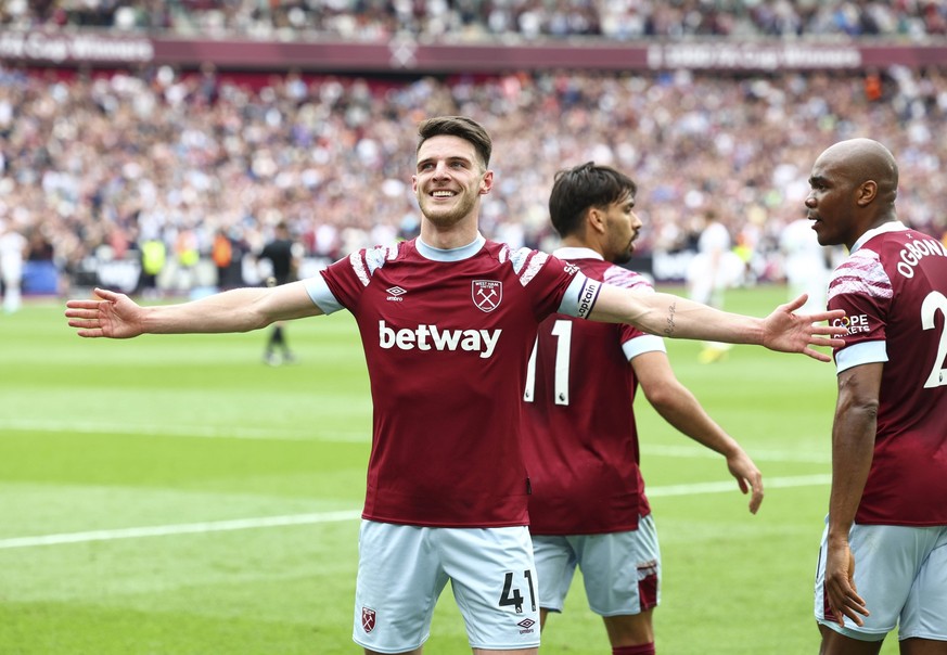 Mandatory Credit: Photo by Simon Dael/Shutterstock 13920097z Declan Rice of West Ham celebrates scoring the equalising goal West Ham United v Leeds United, Premier League, Football, London Stadium, Lo ...