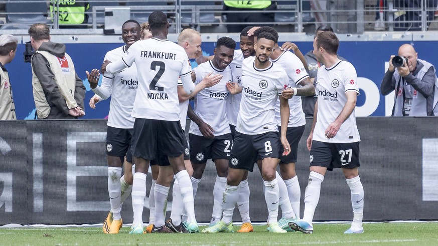 1. Fussball Bundesliga: Eintracht Frankfurt - 1. FSV Mainz 05 Buta Eintracht Frankfurt 24 &amp; Djibril Sow Eintracht Frankfurt 8 &amp; Randal Kolo Muani Eintracht Frankfurt 9 &amp; Evan Ndicka Eintra ...