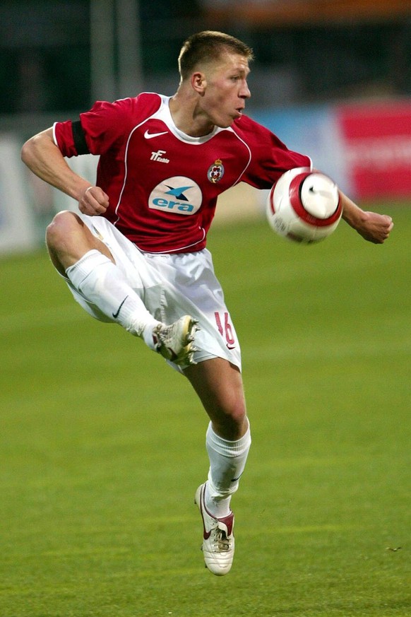 Der junge Jakub Blaszczykowski 2005 im Wisla-Trikot.
