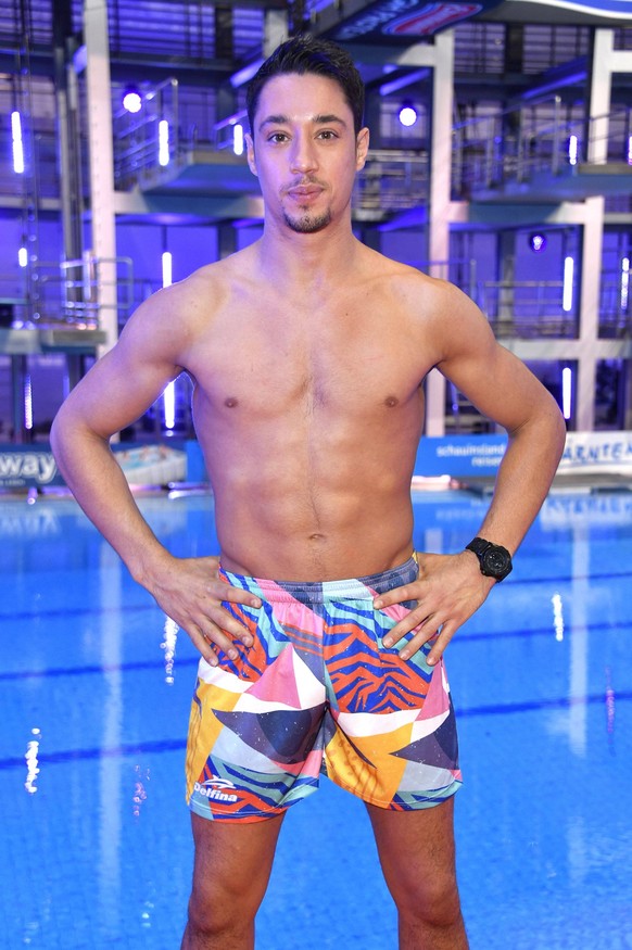 Rene Casselly beim Photocall zur Fernsehshow RTL Turmspringen aus der Schwimm- und Sprunghalle im Europasportpark Berlin. Berlin, 09.02.2023 *** Rene Casselly at the photocall for the TV show RTL high ...