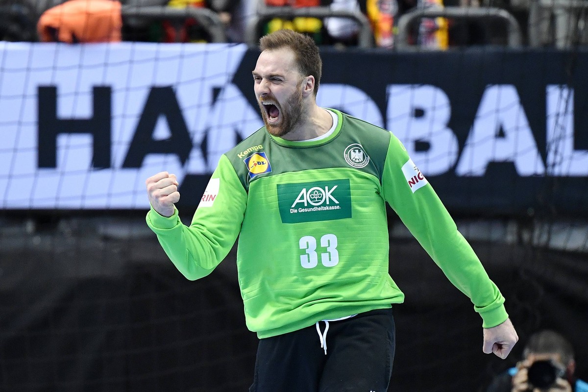 xuhx Berlin, Mercedes-Benz-Arena, 14.01.19, Handball-Weltmeisterschaft 2019: Deutschland - Russland Bild: Torwart Andreas Wolf (Deutschland) DFL regulations prohibit any use of photographs as image se ...