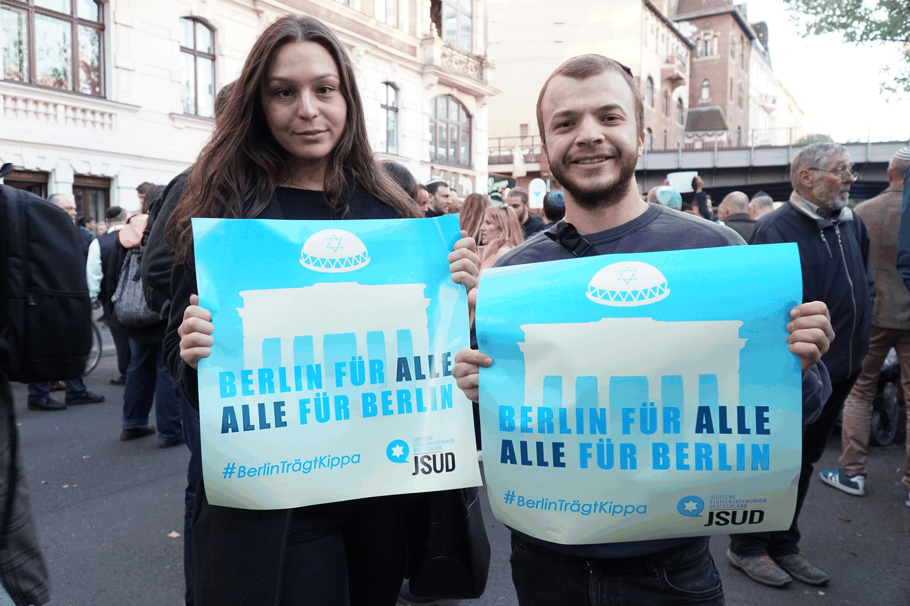 "Ich verstecke nichts" – Berlin trägt Kippa und setzt ein Zeichen gegen Antisemitismus