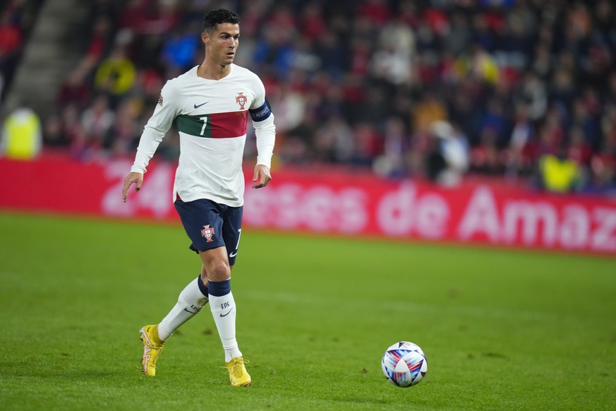 FILE - Portugal&#039;s Cristiano Ronaldo runs with the ball during the UEFA Nations League soccer match between the Czech Republic and Portugal at the Sinobo stadium in Prague, Czech Republic, Saturda ...