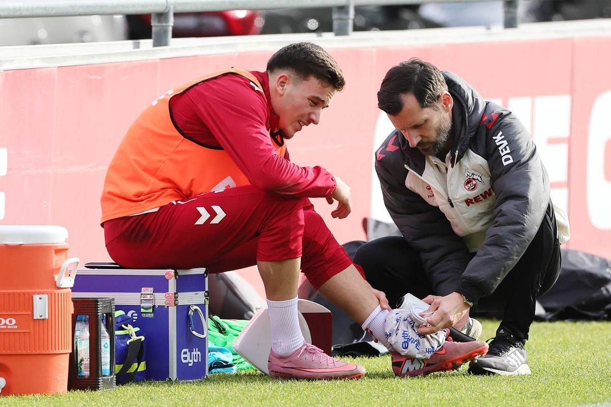 1. FC Köln 1. FC Köln, Training, Said El Mala 1. FC Köln verletzte sich im Training, 05.11.2025, Bild: *** 1 FC Köln 1 FC Köln, training, Said El Mala 1 FC Köln injured in training, 05 11 2025, pictur ...