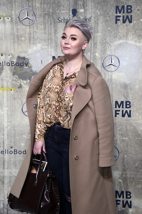 Elzbieta Ela Steinmetz bei der Lena Hoschek Fashion Show im Rahmen der MBFW auf der Berlin Fashion Week Autumn/Winter 2020 im Kraftwerk Berlin. Berlin, 15.01.2020 *** Elzbieta Ela Steinmetz at the Len ...