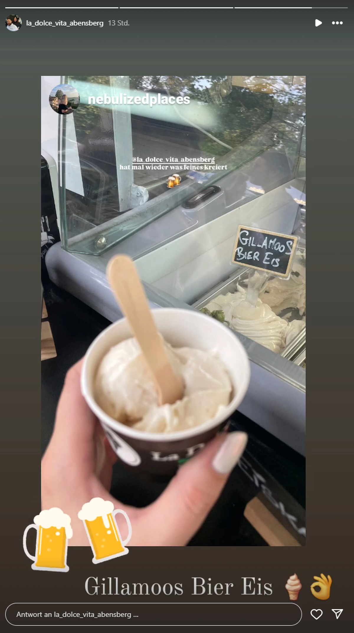 Eine Kundin freut sich über das Bier-Eis von La Dolce Vita.