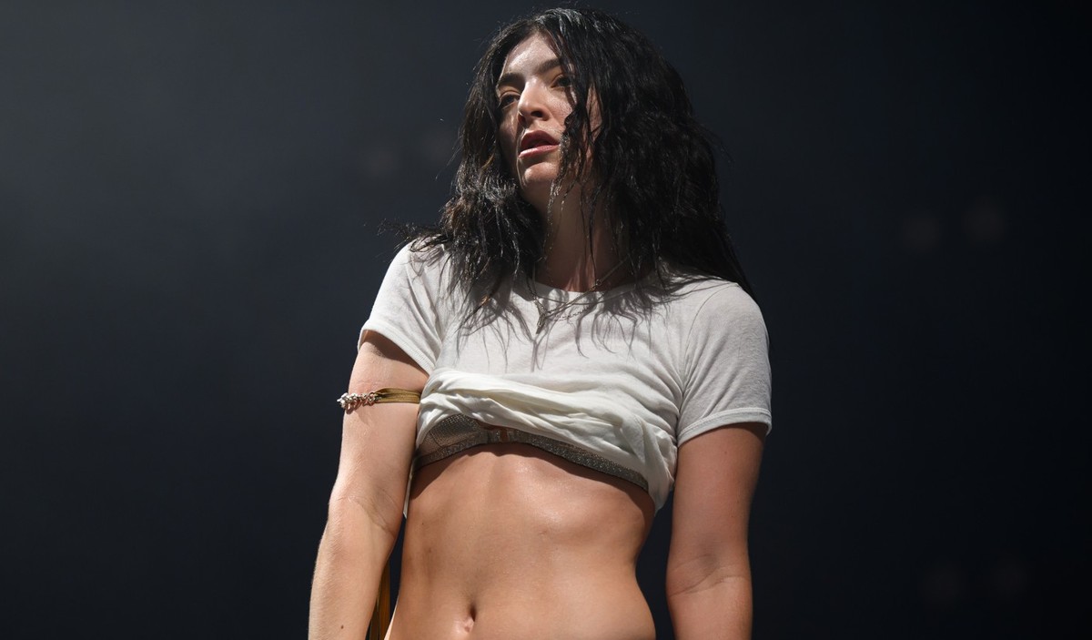 GLASTONBURY, ENGLAND - JUNE 27: New Zealand singer/songwriter Lorde performs on the Woodsies stage during day three of Glastonbury festival 2025 at Worthy Farm, Pilton on June 27, 2025 in Glastonbury, ...