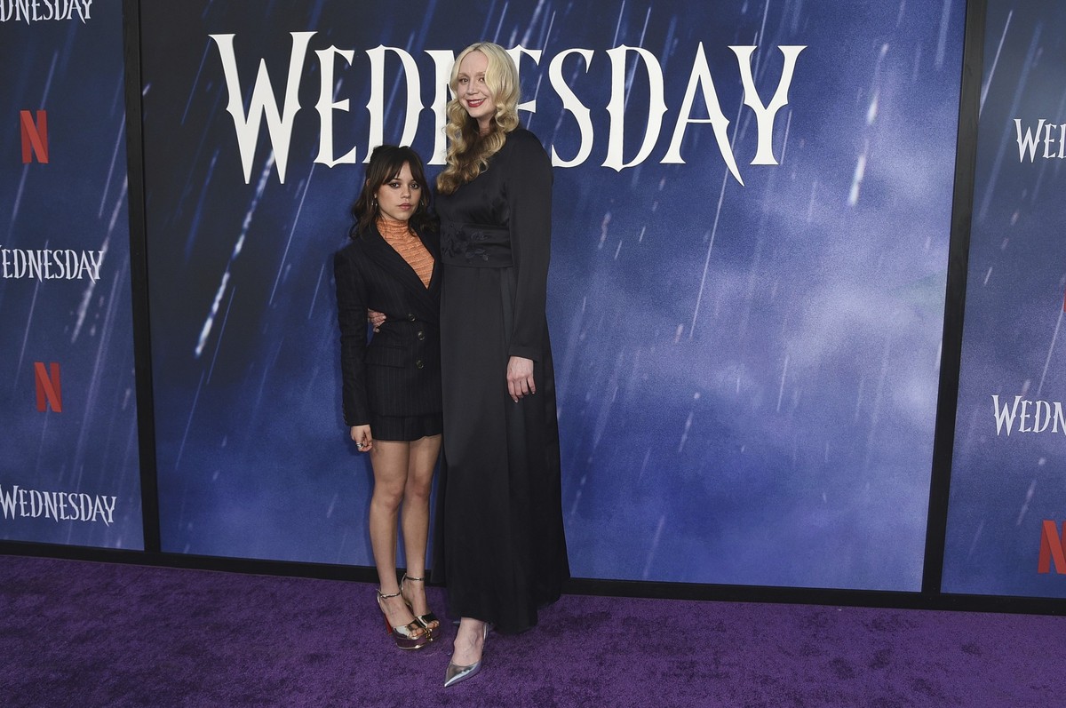 Jenna Ortega, left, and Gwendoline Christie attend a photo call with the cast of the television series &quot;Wednesday&quot; on Saturday, April 29, 2023, at the Hollywood Forever Cemetery in Los Angel ...