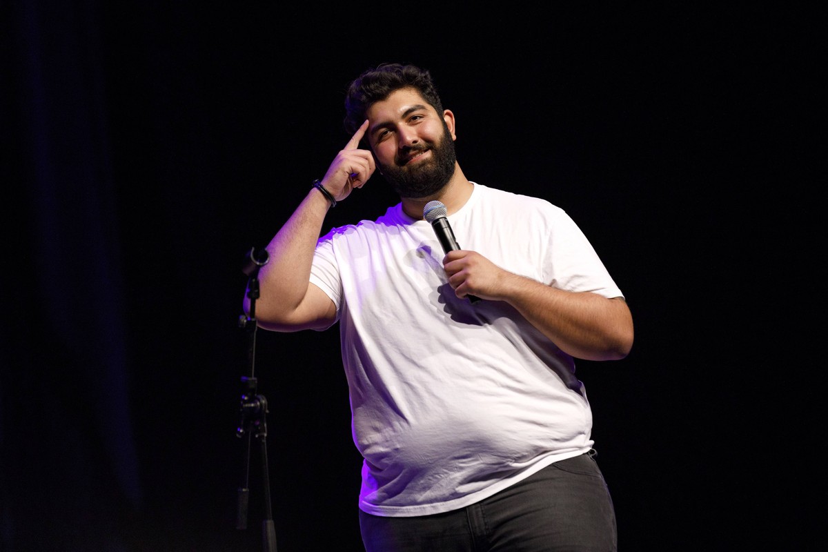 Comedian Faisal Kawusi erlangte durch regelmäßige Auftritte in der Show "Luke! Die Woche und ich" Bekanntheit.