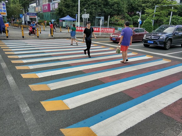 Shenzhen sees colorful 3D Zebra crossing Colorful three-dimensional zebra crossing can be seen in Bao an District in south China s Shenzhen. CHINA OUT Shenzhen Shenzhen China PUBLICATIONxINxGERxSUIxAU ...