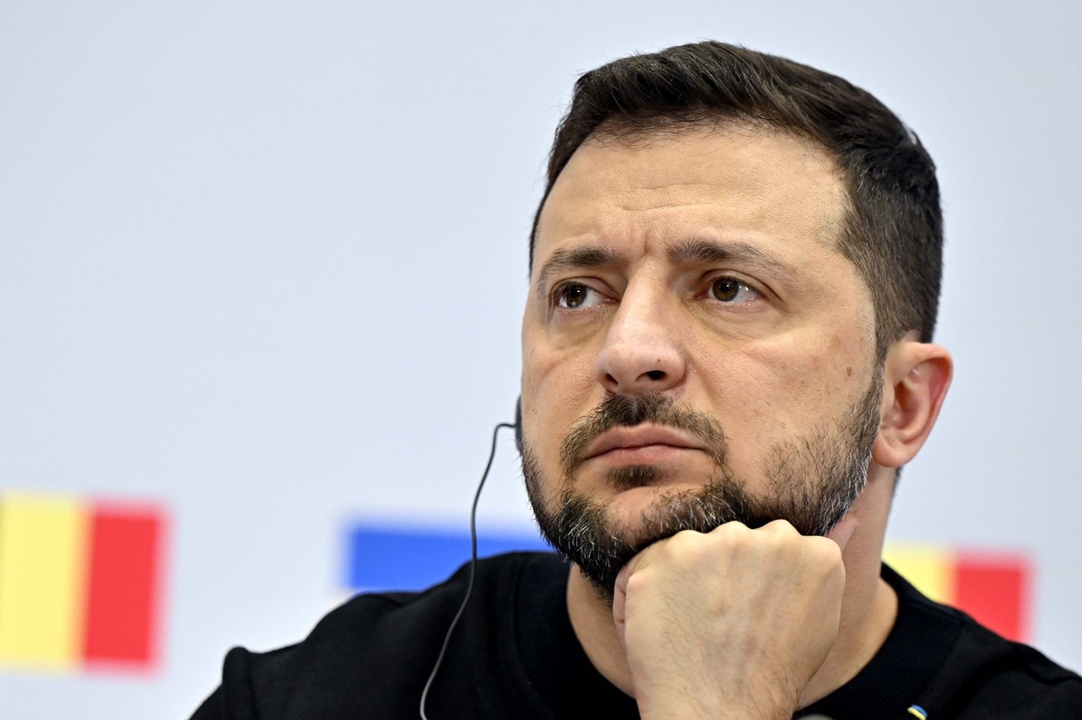 11.10.2023, Belgien, Brüssel: Wolodymyr Selenskyj, Präsident der Ukraine, nimmt an einer Pressekonferenz nach einem Treffen mit dem belgischen Ministerpräsidenten teil. Belgien will wie die Niederland ...