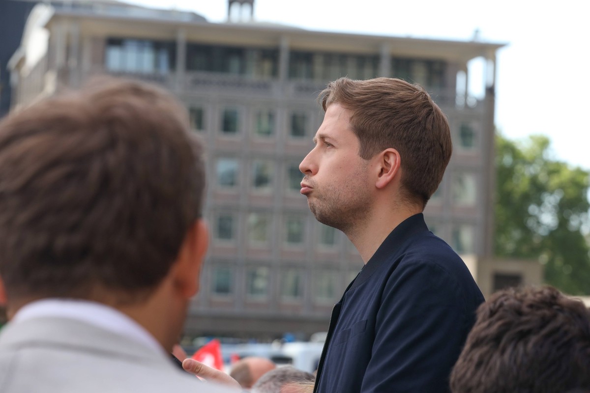 Landtagswahlkampf NRW 2022 DEU, Deutschland, Nordrhein-Westfalen, Köln, 13.05.2022: Wahlkampfveranstaltung der SPD, Wahlkampfabschluss, Kevin Kühnert, Generalsekretär der SPD *** NRW 2022 DEU state el ...