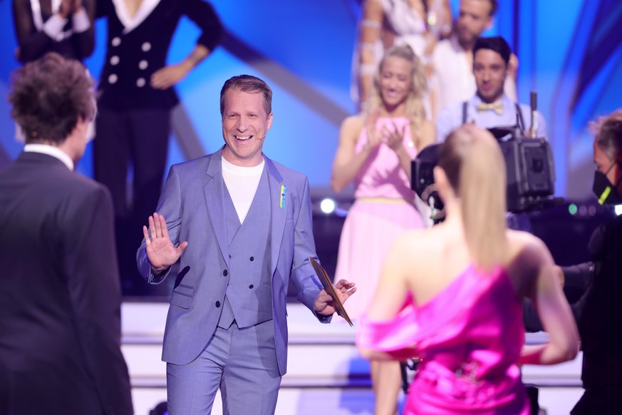 COLOGNE, GERMANY - APRIL 01: (L-R) Daniel Hartwich, Oliver Pocher and Victoria Swarovski seen on stage during the 6th show of the 15th season of the television competition show &quot;Let&#039;s Dance& ...