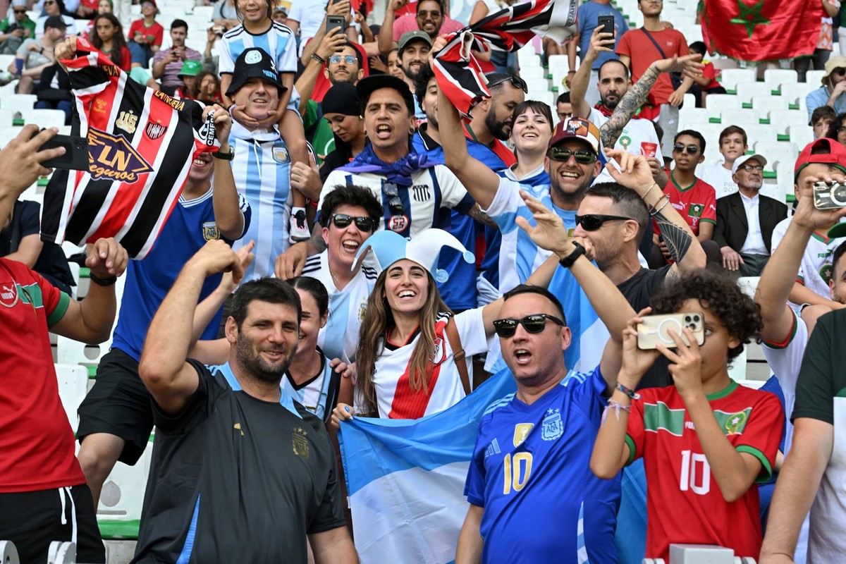 supporters Argentine, Mens football, Argentina vs Morocco , Men s preliminary round during the Olympic Games, Olympische Spiele, Olympia, OS Paris 2024 JO 2024 : FOOTBALL - Argentine vs Maroc - Jeux O ...