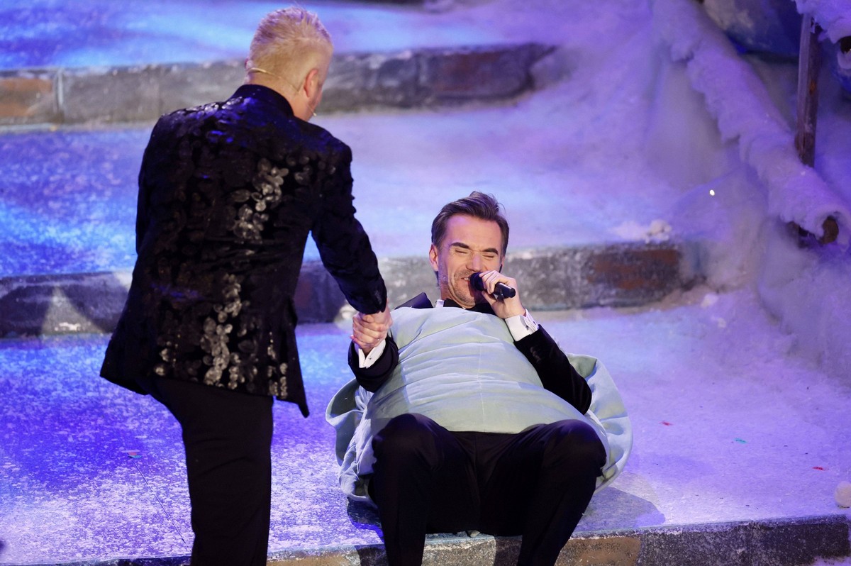 Ross Antony und Florian Silbereisen in der ARD TV-Show Das Adventsfest der 100.000 Lichter 2023 im Congress Center Suhl. Suhl, 02.12.2023 *** Ross Antony and Florian Silbereisen in the ARD TV show Das ...