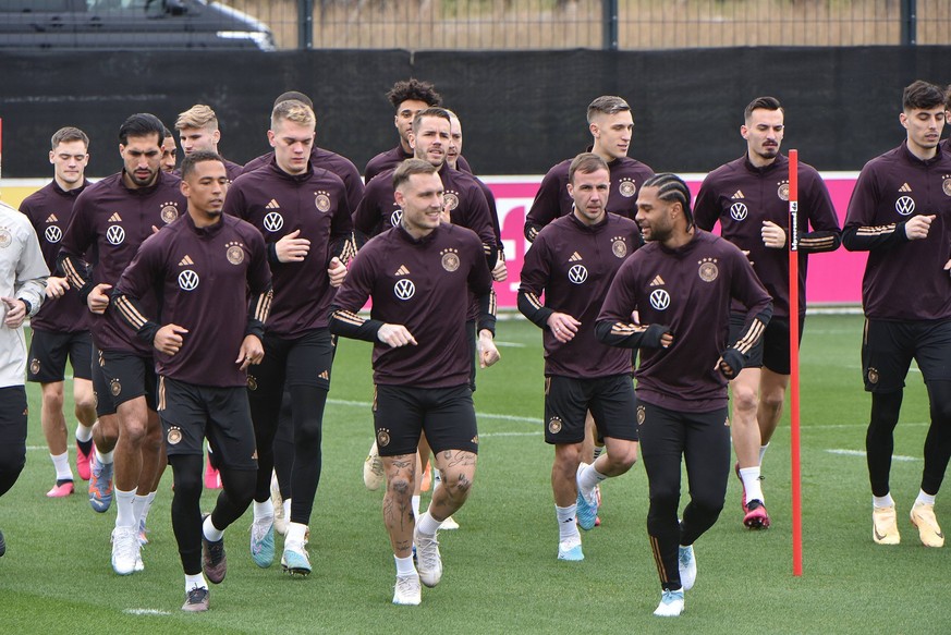 21.03.2023 Frankfurt am Main, DFB-Campus DFB A-Nationalmannschaft der Männer Training u.a. David Raum, Mario Götze, Serge Gnabry *** 21 03 2023 Frankfurt am Main, DFB Campus DFB A national mens team t ...