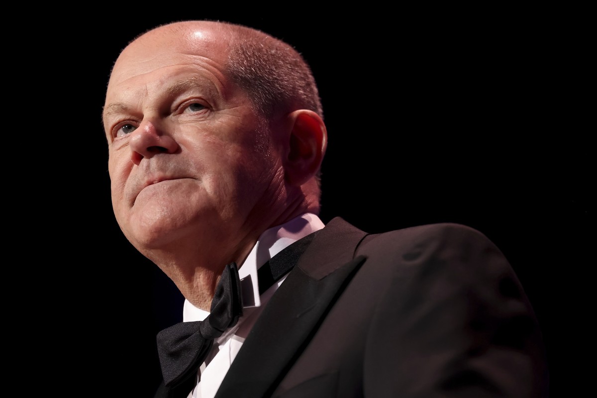 German Chancellor Olaf Scholz speaks at the Atlantic Council Global Citizen Awards, Wednesday, Sept. 20, 2023, in New York. (AP Photo/Julia Nikhinson)