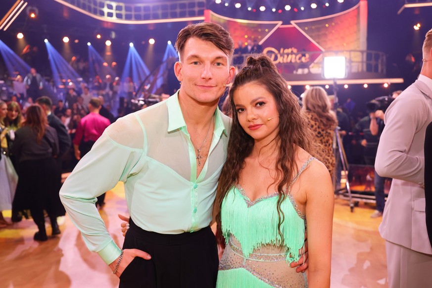 COLOGNE, GERMANY - MARCH 01: Maria Clara Groppler and Mikael Tatarkin pose after the first &quot;Let&#039;s Dance&quot; show at MMC Studios on March 01, 2024 in Cologne, Germany. (Photo by Joshua Samm ...