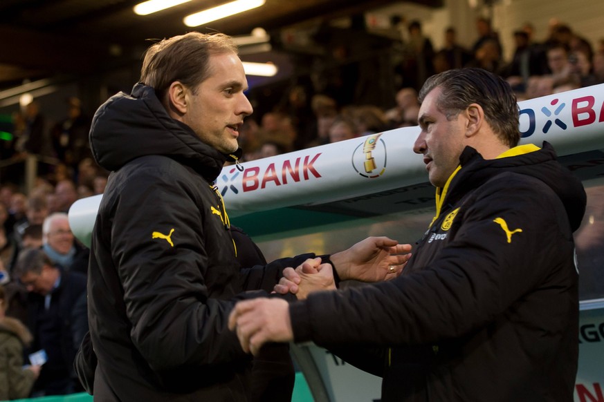 Osnabrueck, Germany 14.03.2017, DFB-Pokal, Viertelfinale, Sporfreunde Lotte - BV Borussia Dortmund, Trainer Thomas Tuchel (BVB) und Sportdirektor Michael Zorc (BVB) ( DeFodi001

Osnabrueck Germany 1 ...