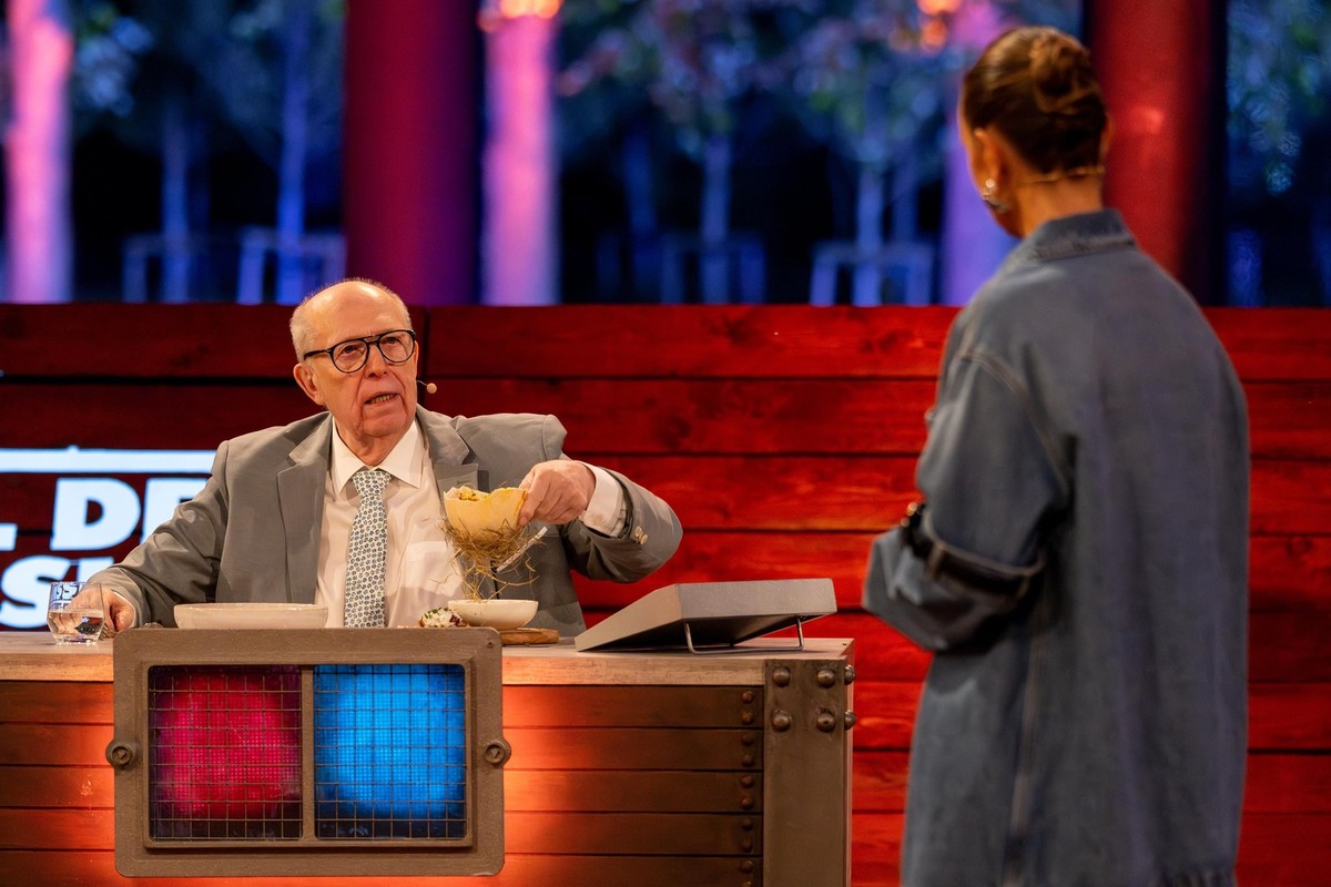 Reiner Calmund, Laura Wontorra

+++ Die Verwendung des sendungsbezogenen Materials ist nur mit dem Hinweis und Verlinkung auf RTL+ gestattet. +++