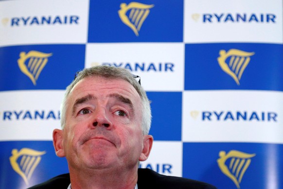 FILE PHOTO: Ryanair CEO Michael O'Leary holds a news conference in Machelen near Brussels, Belgium October 9, 2018. REUTERS/Francois Lenoir/File Photo