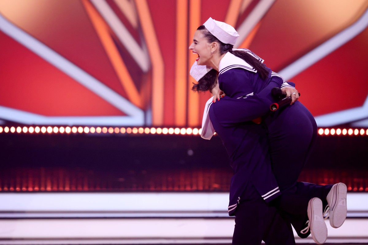 COLOGNE, GERMANY - APRIL 01: Amira Pocher and Massimo Sinatò perform on stage during the 6th show of the 15th season of the television competition show &quot;Let&#039;s Dance&quot; at MMC Studios on A ...