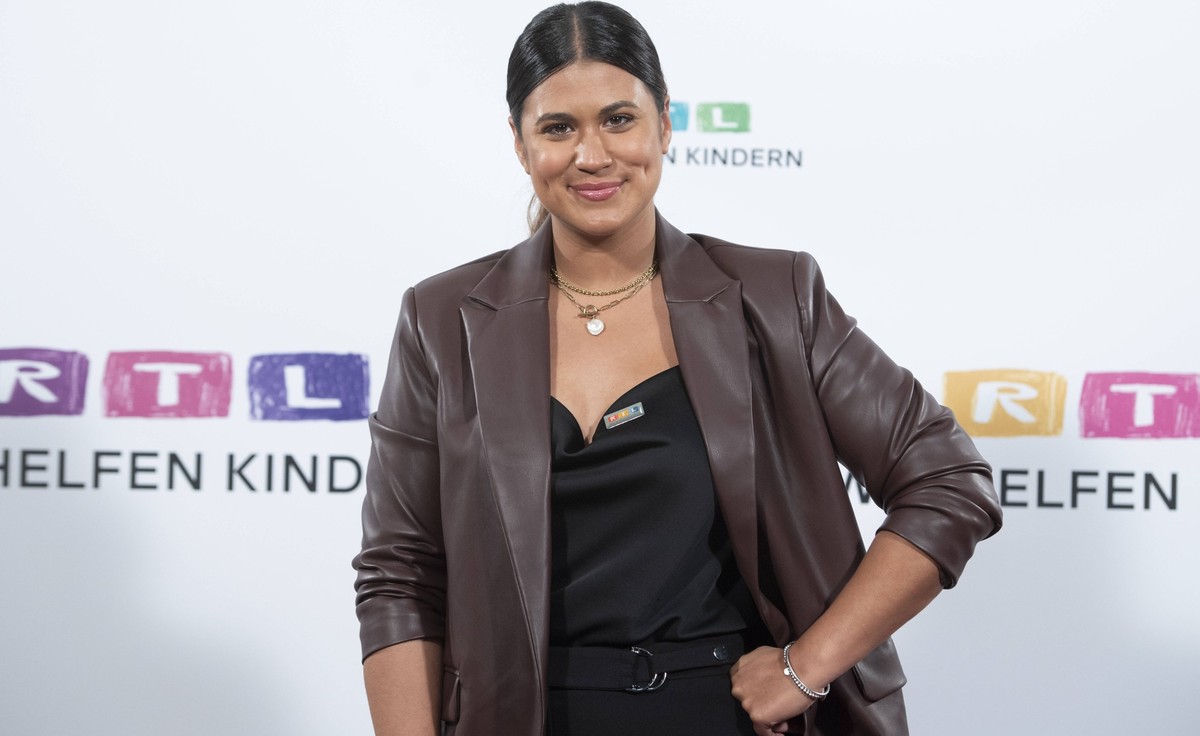 Steffi BRUNGS, Moderatorin, 26. RTL Spendenmarathon Wir helfen Kindern , Fernsehen, 18.-19.11.2021. *** Steffi BRUNGS, presenter, 26 RTL Spendenmarathon Wir helfen Kindern , television, 18 19 11 2021