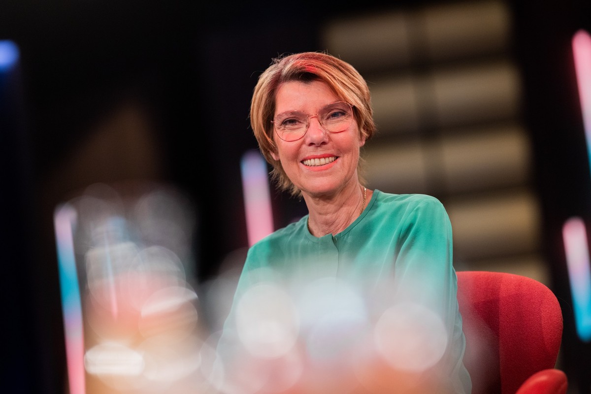 ARCHIV - 07.06.2023, Nordrhein-Westfalen, K�ln: Moderatorin Bettina B�ttinger, aufgenommen im Anschluss an die Talkshow �K�lner Treff� in den WDR Studios in Bocklem�nd. Der WDR gab nun bekannt, dass B ...