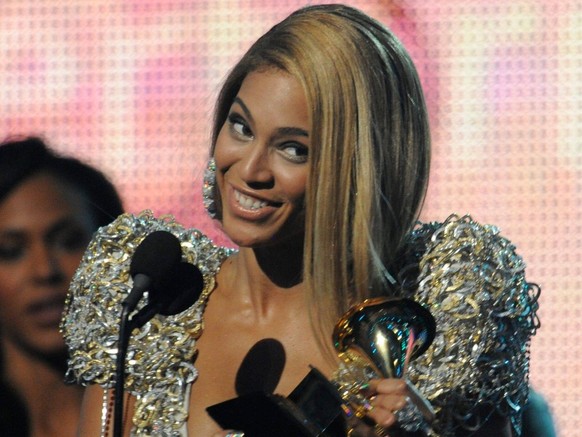 Syndication: USA TODAY Beyonce won at the 52nd annual Grammy Awards on Jan. 31, 2010, in Los Angeles, California. McLean , EDITORIAL USE ONLY PUBLICATIONxINxGERxSUIxAUTxONLY Copyright: xRobertxHanashi ...