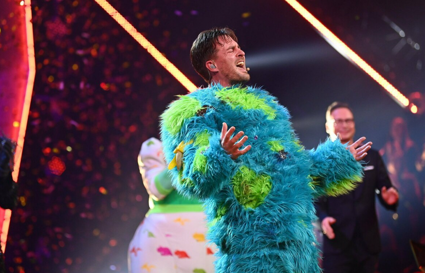 Mülli Müller gewann die Herbst-Staffel von "The Masked Singer". Und es war: Alexander Klaws.