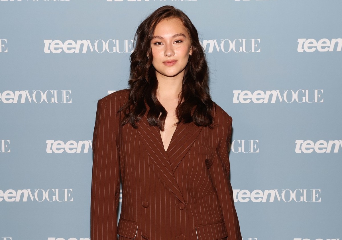 LOS ANGELES, CALIFORNIA - NOVEMBER 23: Lola Tung attends Teen Vogue Summit 2024 at Nya Studios on November 23, 2024 in Los Angeles, California. (Photo by Phillip Faraone/Getty Images for Teen Vogue)