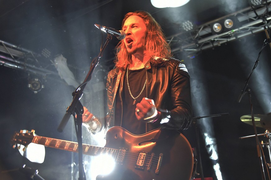 Gil Ofarim im Konzert - Alles auf Hoffnung - Gil Ofarim, Saenger auf Tour und praesentiert in einem Konzert vor vielen Fans sein neues Musikalbum - Alles auf Hoffnung - im Frannz Club in Berlin am 08. ...