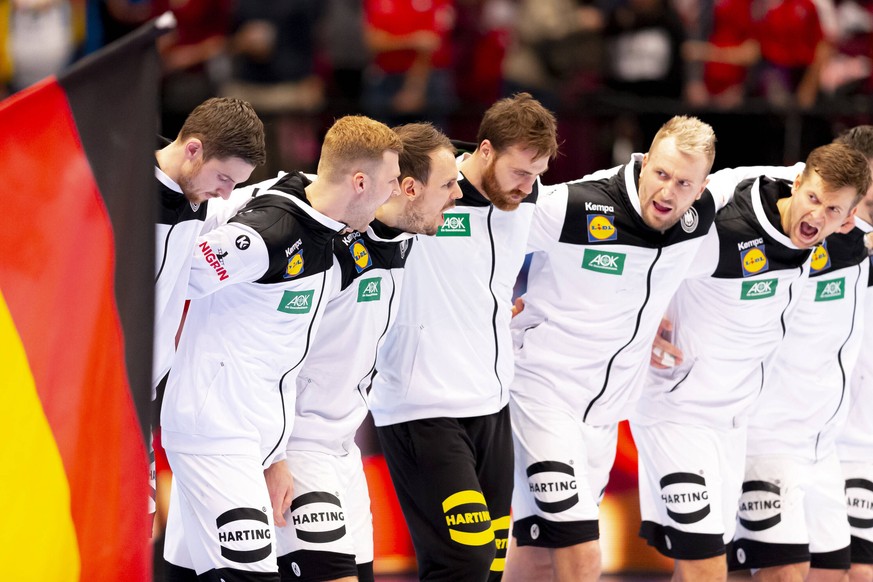 Die deutsche Handballnationalmannschaft vor dem Spiel gegen Kroatien bei der EM in Wien.
