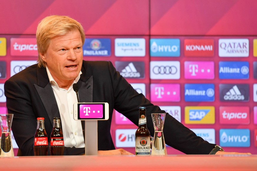 SOCCER - 1.DFL, Bayern, press conference, PK, Pressekonferenz MUNICH,GERMANY,07.JAN.20 - SOCCER - 1. DFL, 1. Deutsche Bundesliga, FC Bayern Muenchen, press conference. Image shows member of the board  ...