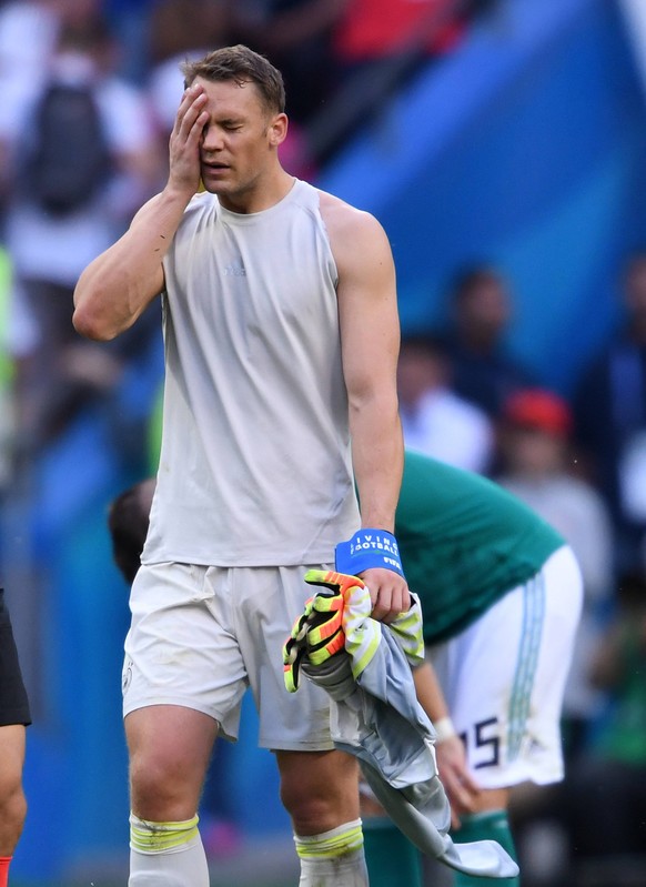 FUSSBALL WM 2018 Vorrunde Gruppe F ------- Suedkorea - Deutschland 27.06.2018 Torwart Manuel Neuer (Deutschland) ist nach dem Abpfiff enttaeuscht *** FIFA World Cup 2018 Preliminary Round Group F Sout ...