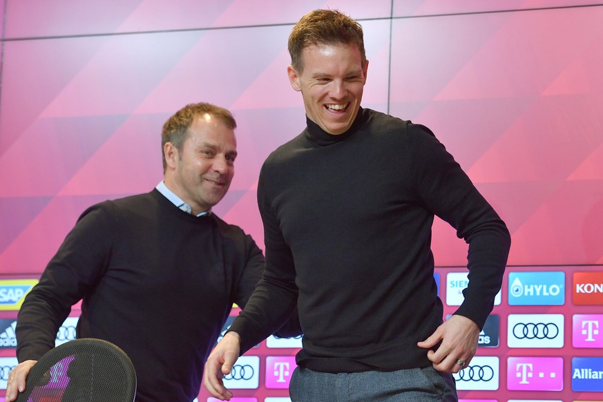 Der FC Bayern verhandelt offenbar mit Julian NAGELSMANN (Trainer L) um die Nachfolge von Hans Dieter Flick (Hansi ,Trainer Bayern Muenchen), Archivfoto; Julian NAGELSMANN (Trainer L) und Hans Dieter F ...