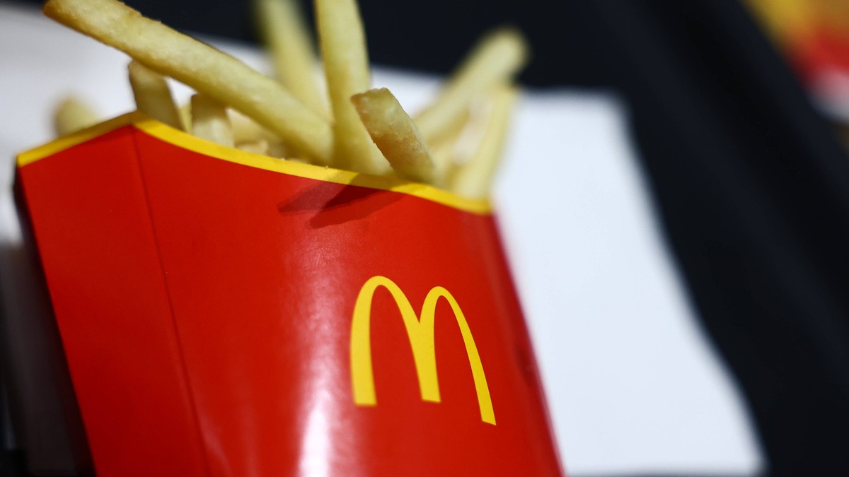 McDonalds Restaurant And McRoyal Burger French fries are seen in this illustration photo taken at McDonald s restaurant in Jawornik, Poland on November 4, 2024. Jawornik Poland PUBLICATIONxNOTxINxFRA ...