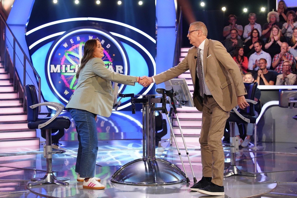 Anna Maria Martin Y Moreno und Günther Jauch

+++ Die Verwendung des sendungsbezogenen Materials ist nur mit dem Hinweis und Verlinkung auf RTL+ gestattet. +++