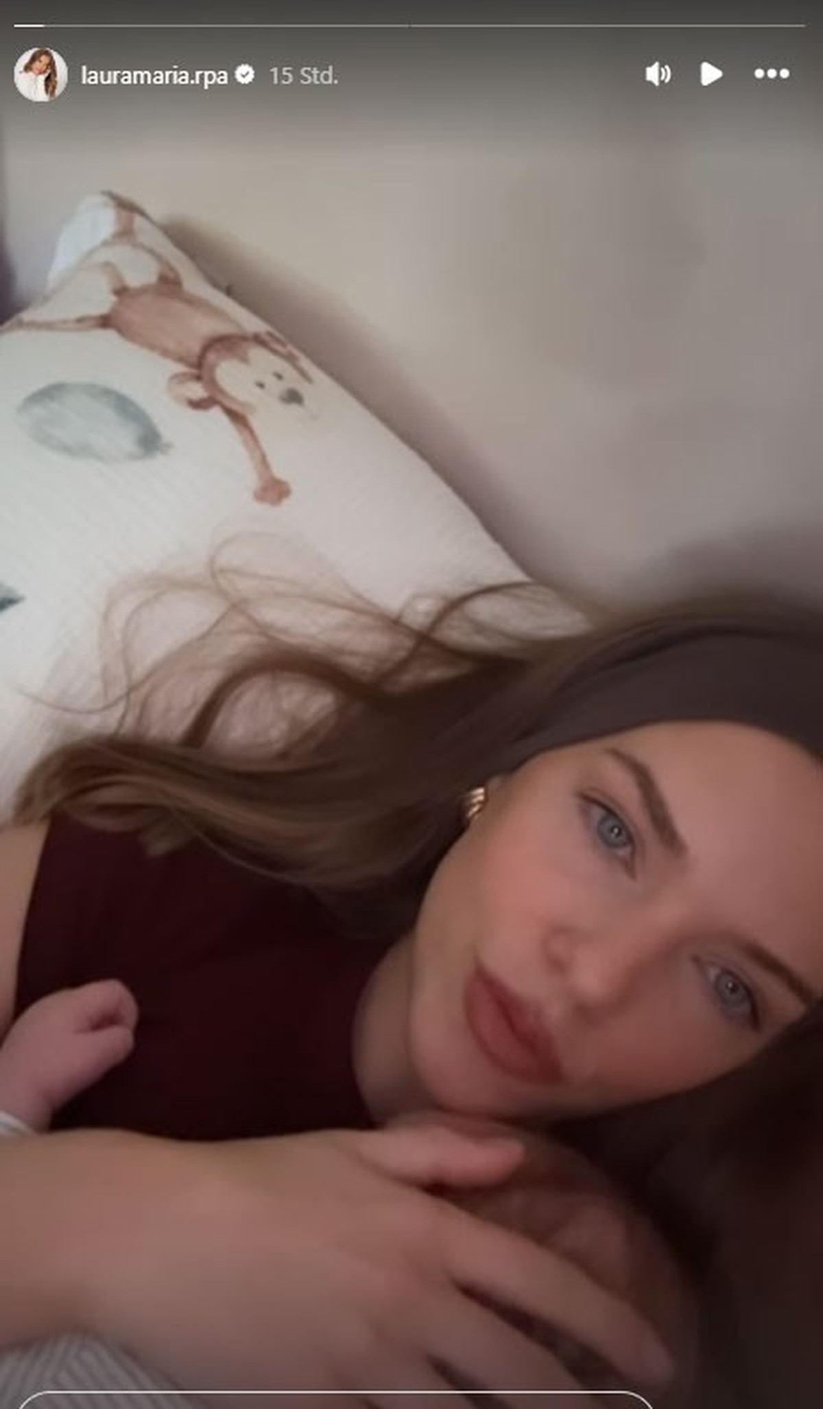 Laura Maria Rypa meldet sich bei ihren Fans.