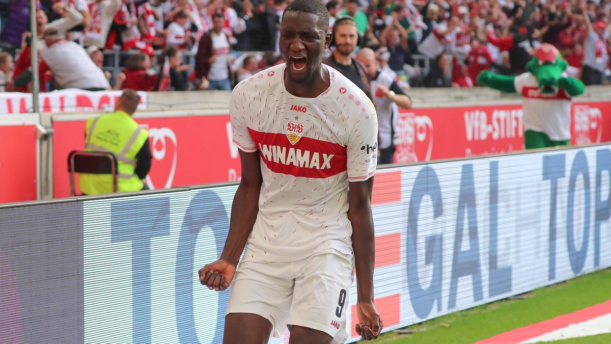 07.10.2023, xgox, Fussball 1.Bundesliga, VfB Stuttgart - VfL Wolfsburg emspor, v.l. Serhou Guirassy Stuttgart, 9 Jubel, Torjubel, jubelt ueber das Tor, celebrate the goal, celebration DFL/DFB REGULATI ...