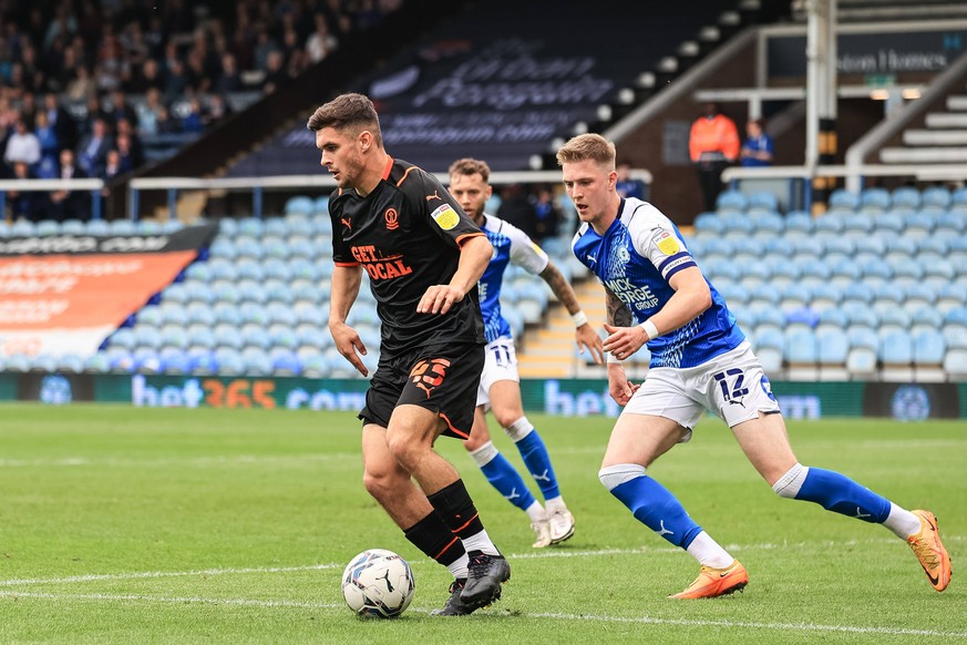 Sky Bet Championship Peterborough v Blackpool Jake Daniels 43 of Blackpool in action during the game Peterborough Weston Homes Stadium Cambridgeshire United Kingdom Copyright: xMarkxCosgrove/NewsxImag ...