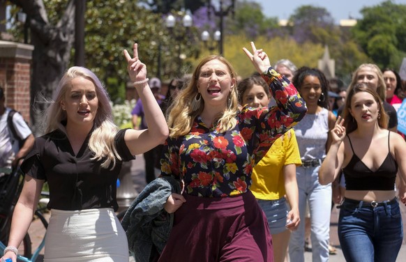 (180610) -- LOS ANGELES, June 10, 2018 -- A group of students and their supporters converge in front of Engemann Student Health Center at University of Southern California (USC) demanding that former  ...